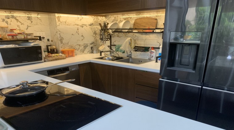 CHO THUÊ NHÀ MẶT PHỐ AN DƯƠNG VƯƠNG, 6 TẦNG, 72M2, MT 4M, GIÁ 45 TRIỆU -
